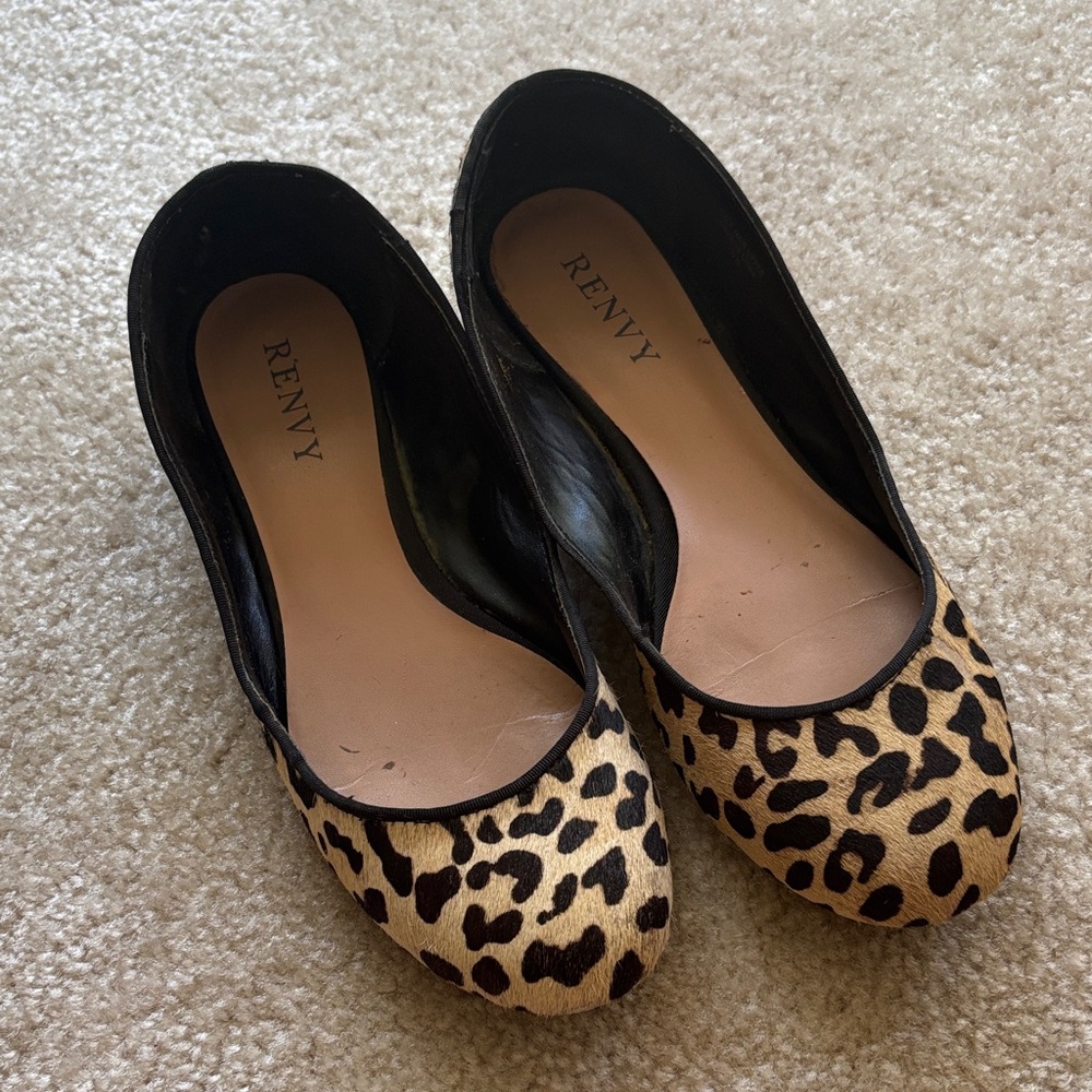 Renvy calf hair Leopard Flats